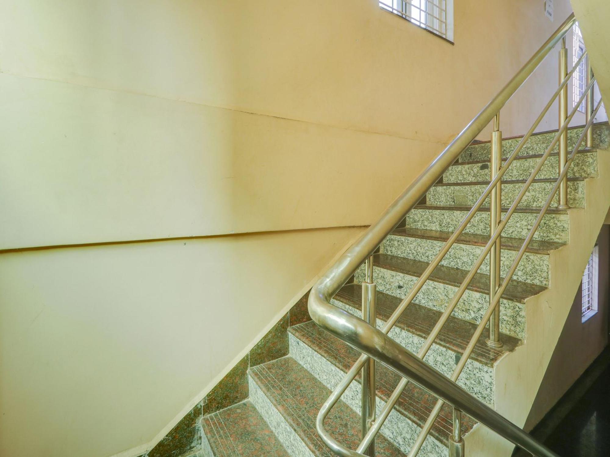 היידראבד Super Townhouse Qualia Prime Hotel Near Nexus Mall מראה חיצוני תמונה