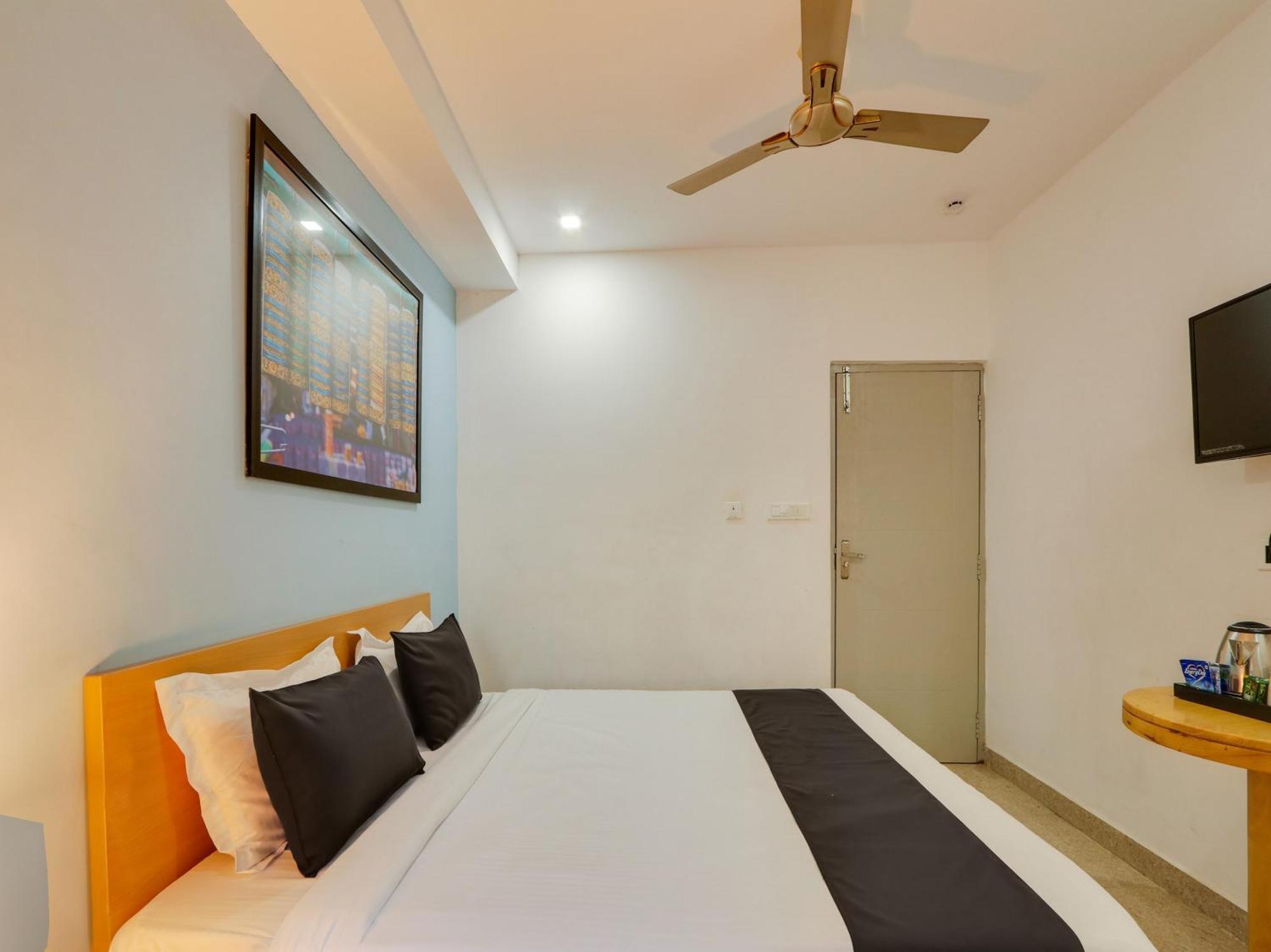 היידראבד Super Townhouse Qualia Prime Hotel Near Nexus Mall מראה חיצוני תמונה
